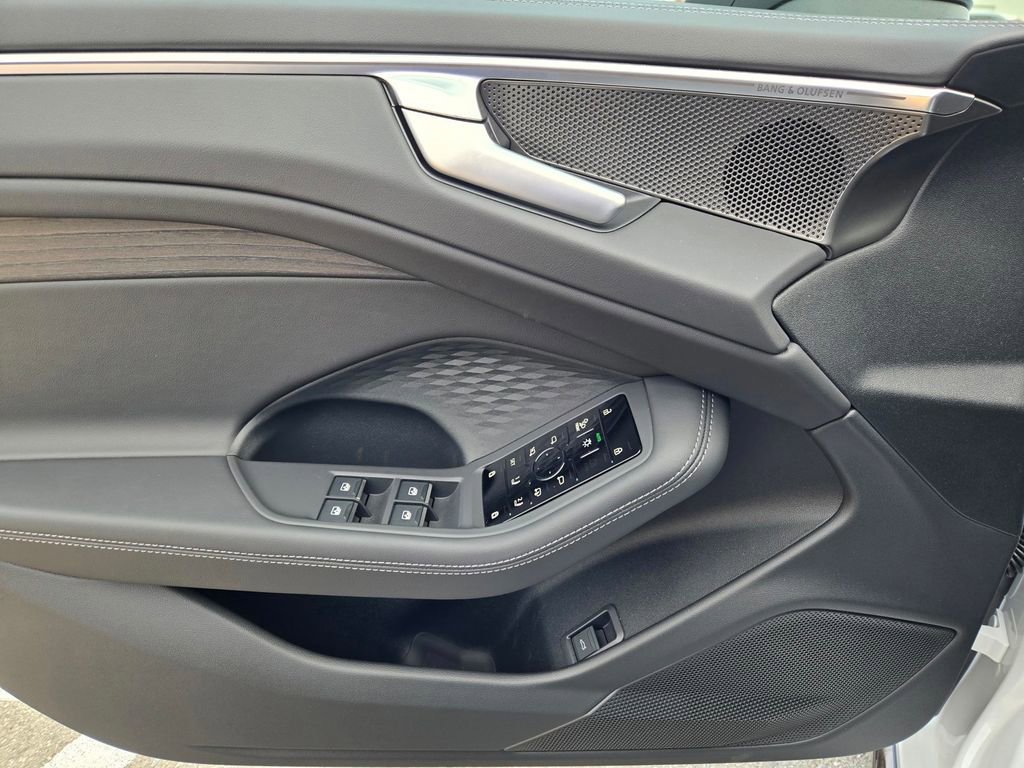 New 2026 Audi A6 Premium Plus image 17