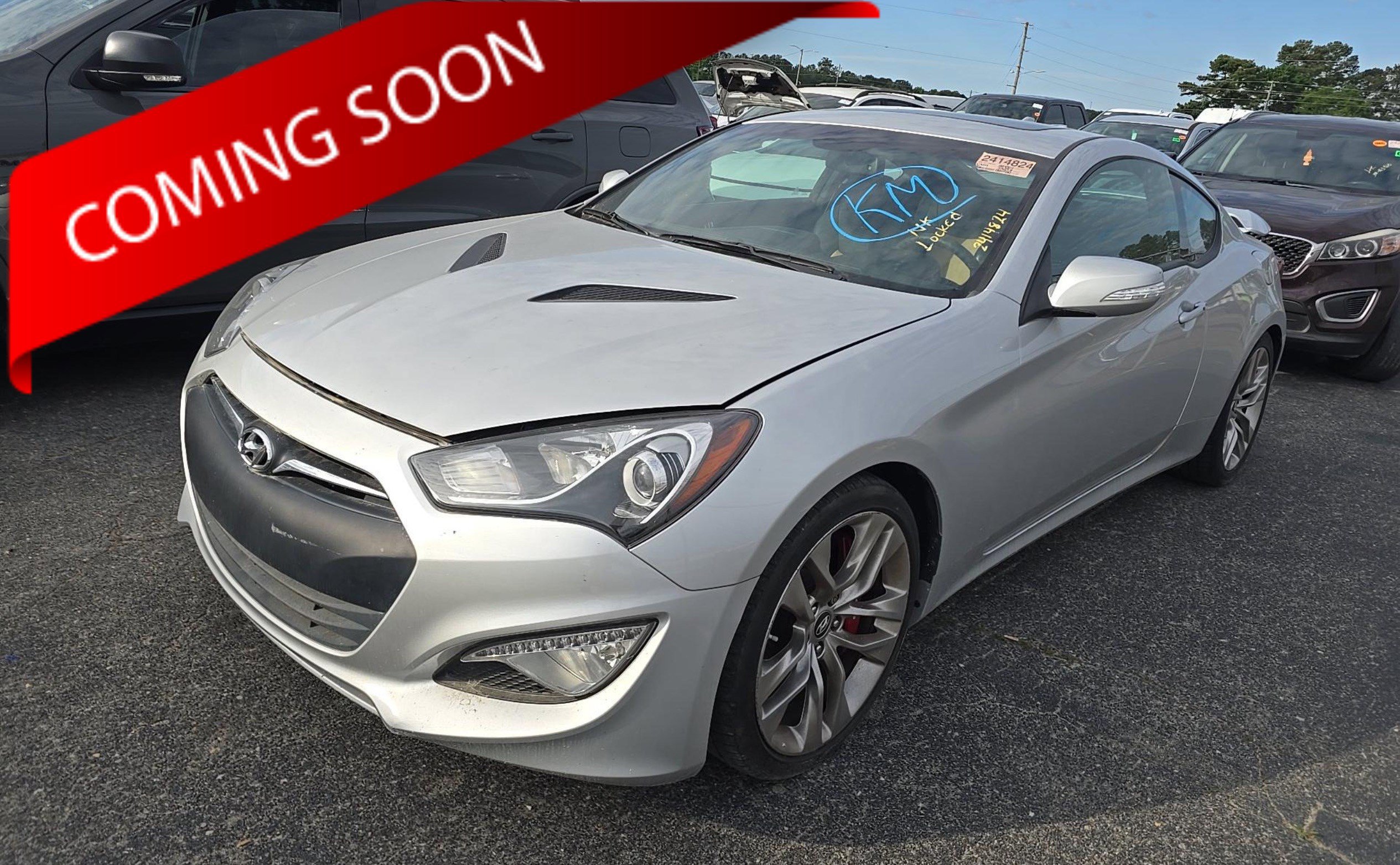 Used 2016 Hyundai Genesis Coupe 3.8 RWD image 1