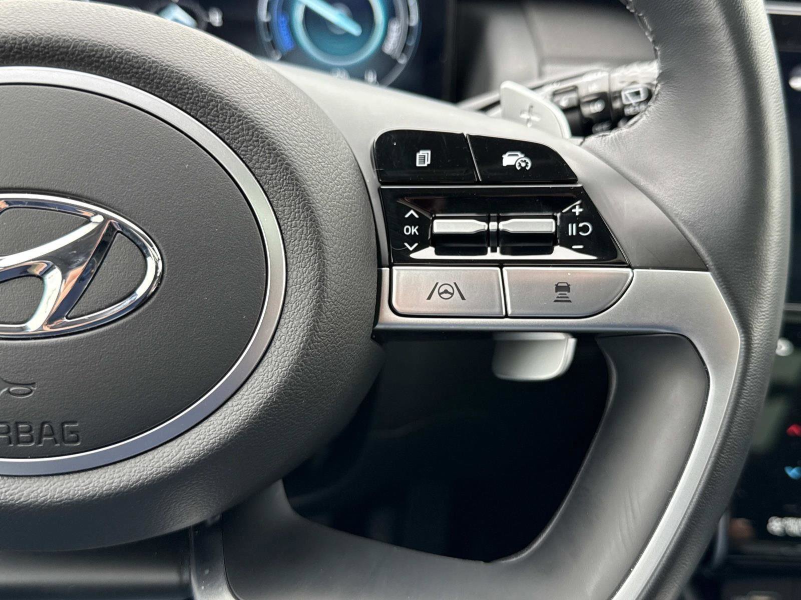 Used 2024 Hyundai Tucson Limited image 8