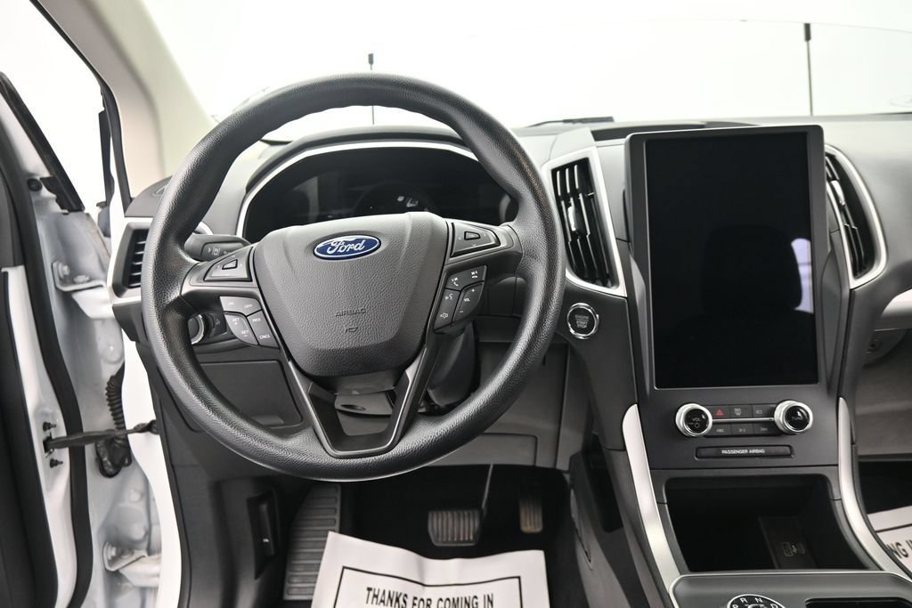 Used 2021 Ford Edge SE AWD/4WD image 16