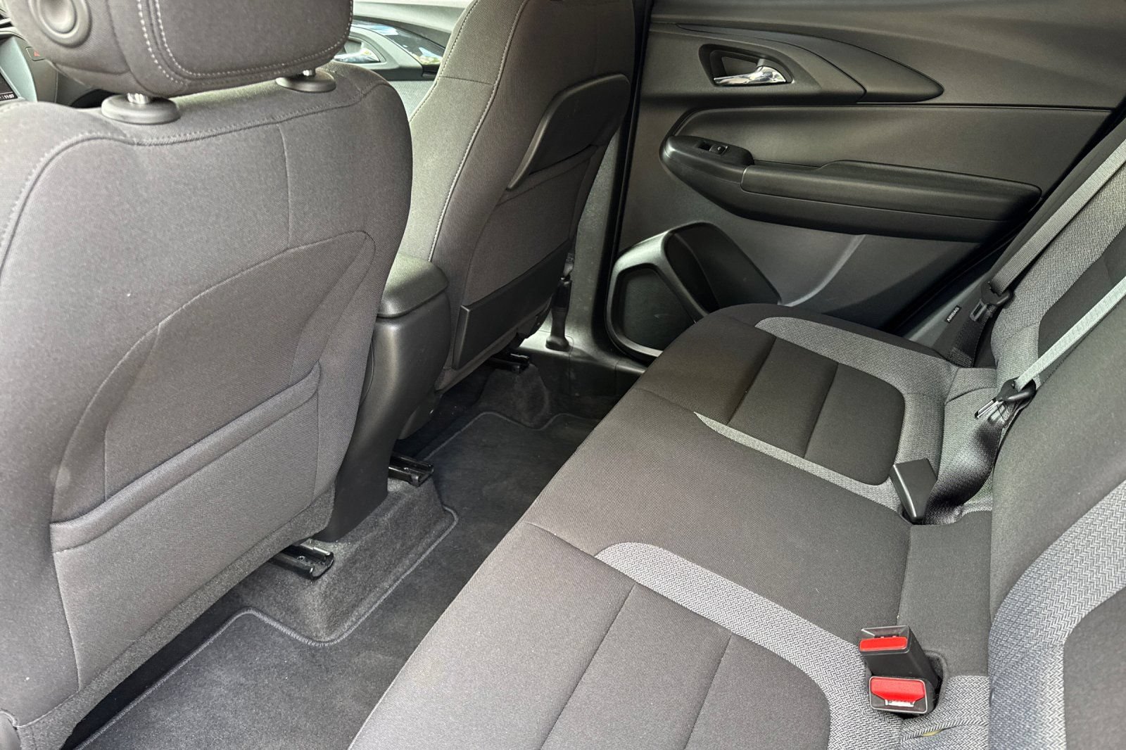 Used 2023 Chevrolet TrailBlazer LT FWD image 15