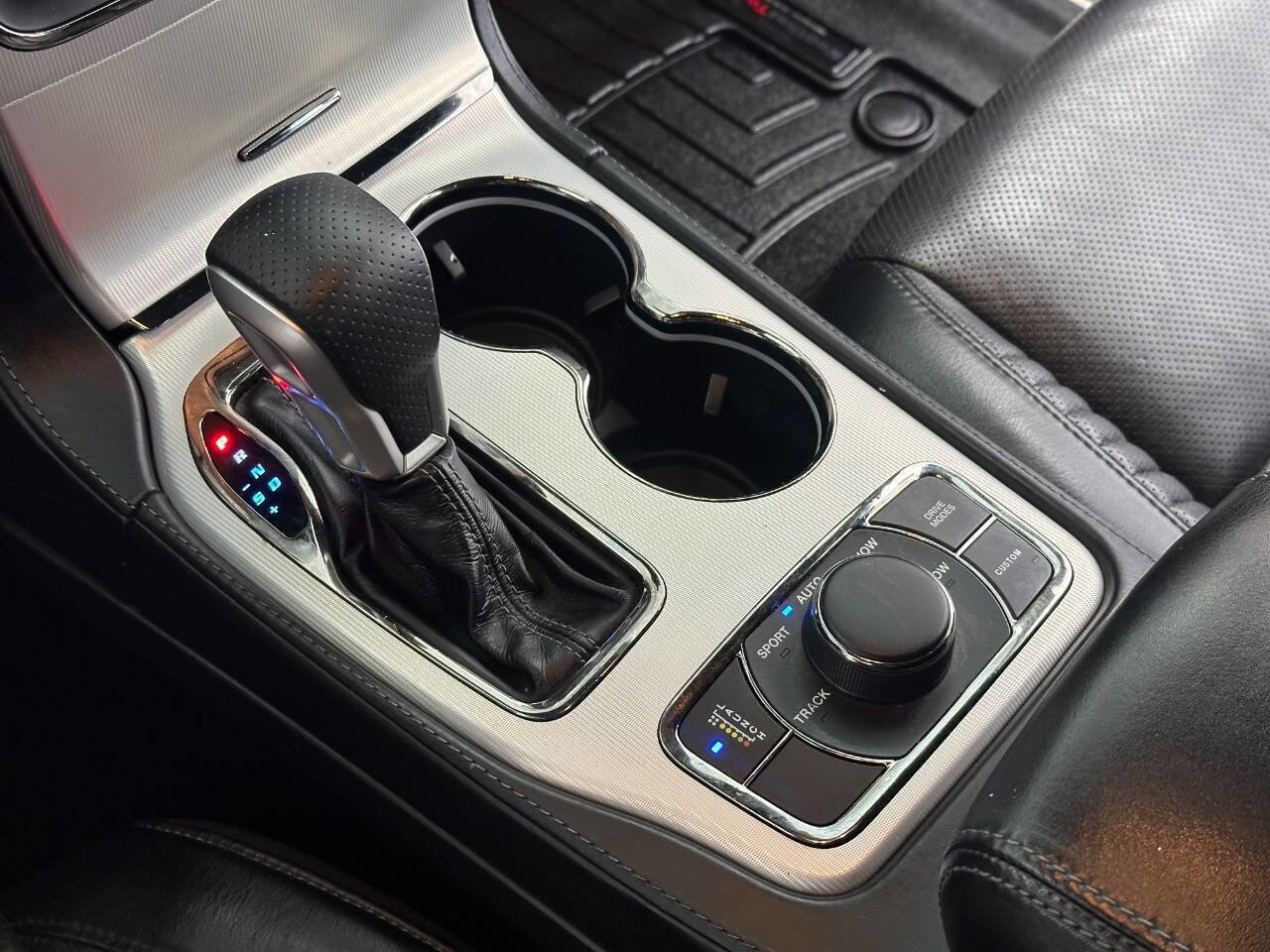 Used 2018 Jeep Grand Cherokee Trackhawk image 23