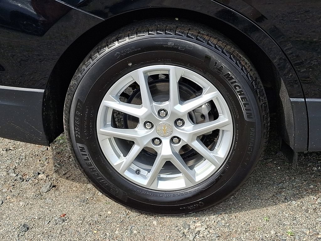 Used 2023 Chevrolet Equinox LT FWD image 34