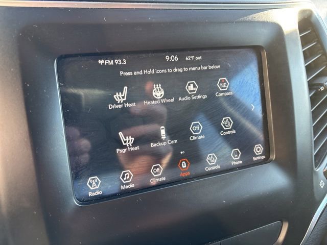 Used 2019 Jeep Cherokee Latitude w/ Cold Weather Group image 20