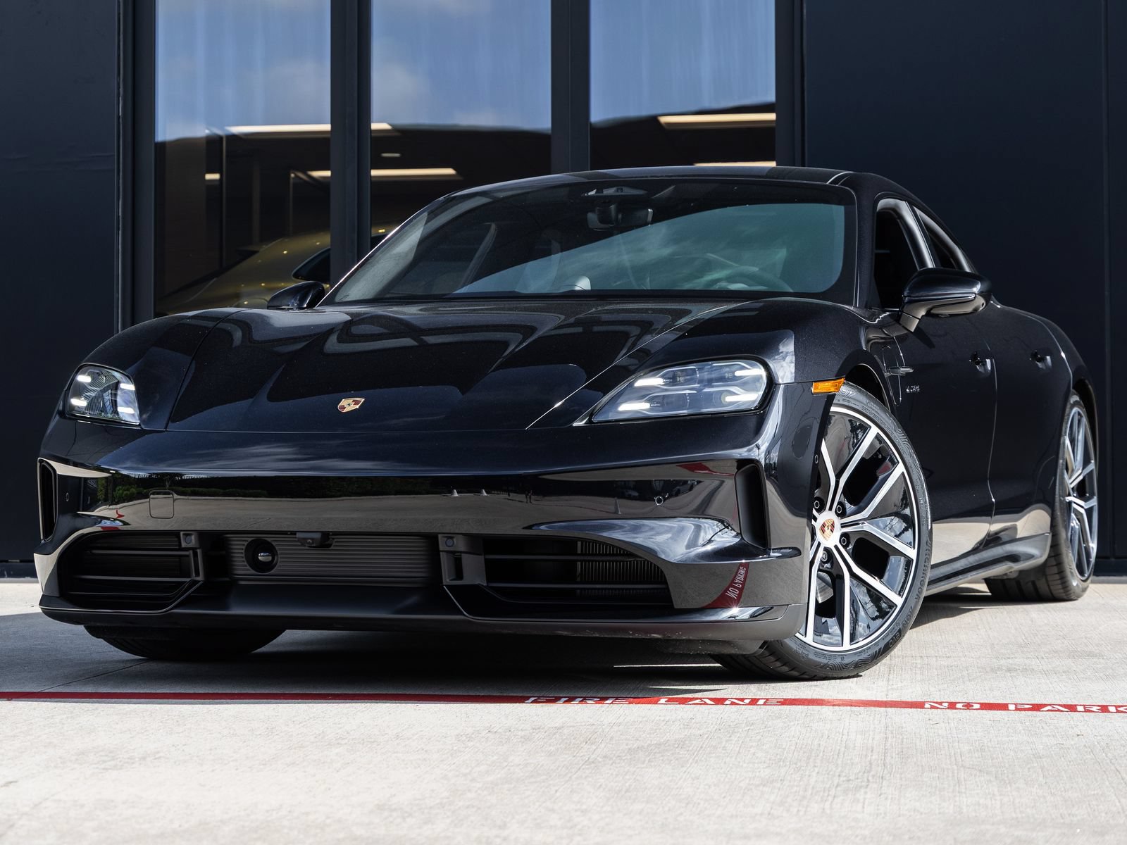 New 2026 Porsche Taycan AWD/4WD image 1