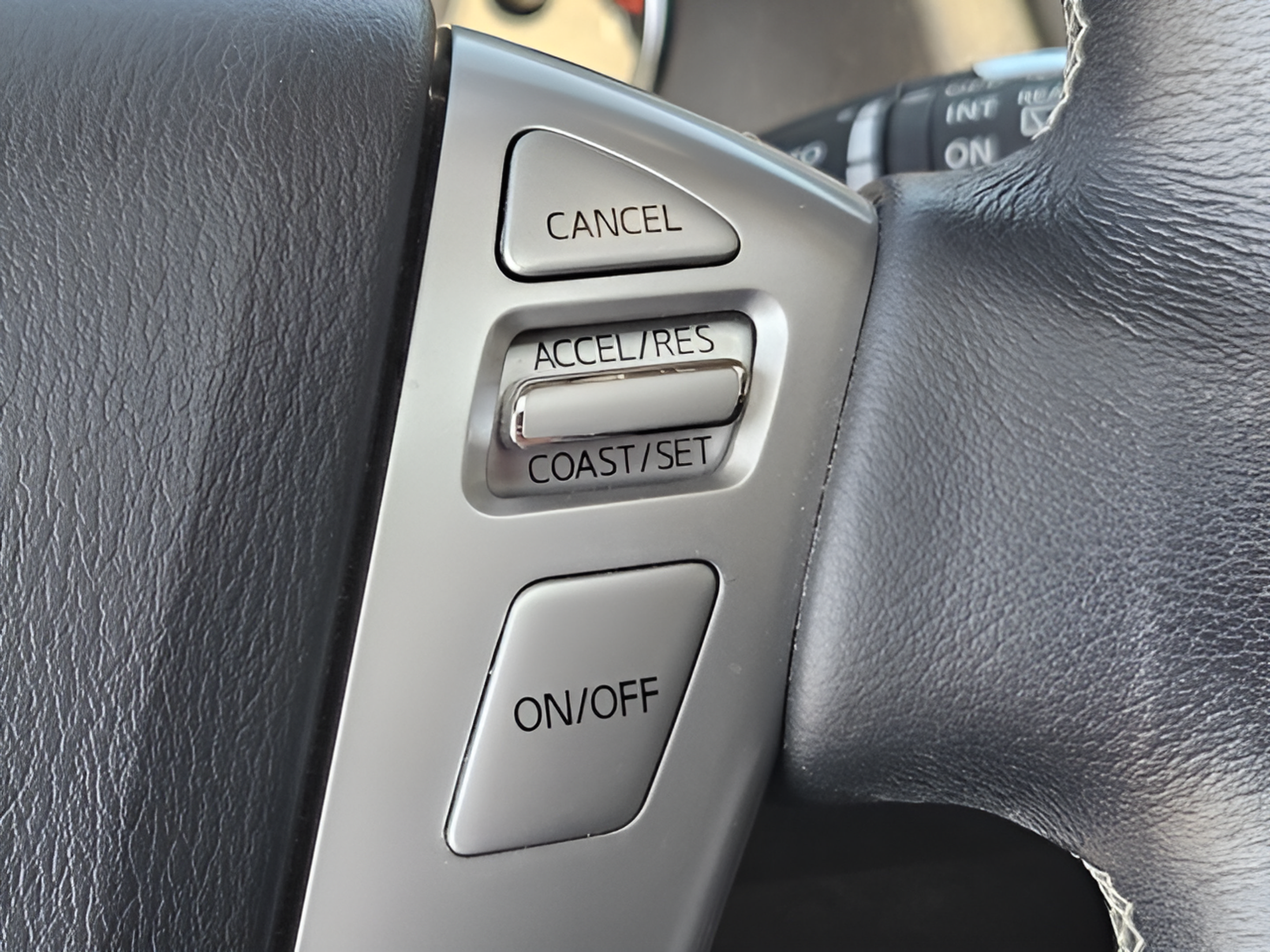 Used 2019 INFINITI QX80 Luxe w/ All-Season Package RWD image 25