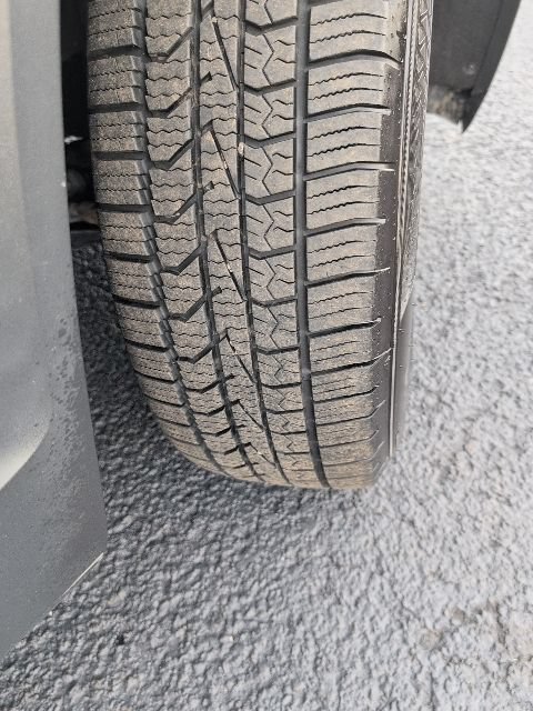 Used 2019 GMC Acadia SLE w/ Driver Alert Package I AWD/4WD image 31