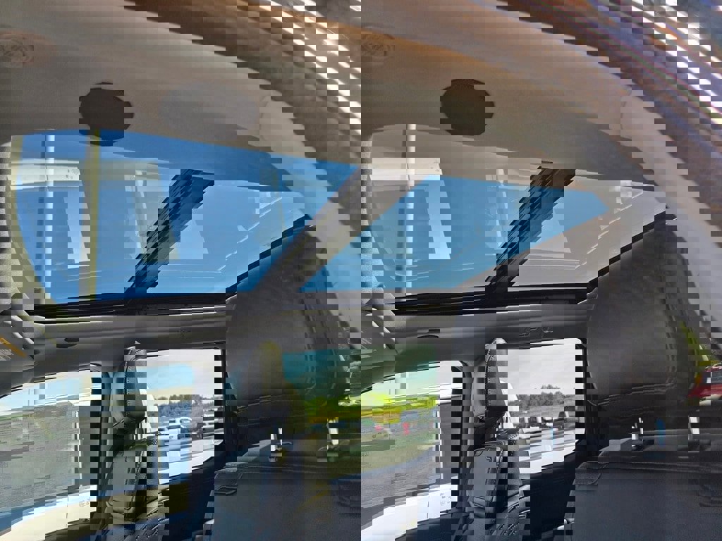 New 2025 Ford F350 Lariat w/ Lariat Ultimate Package image 11