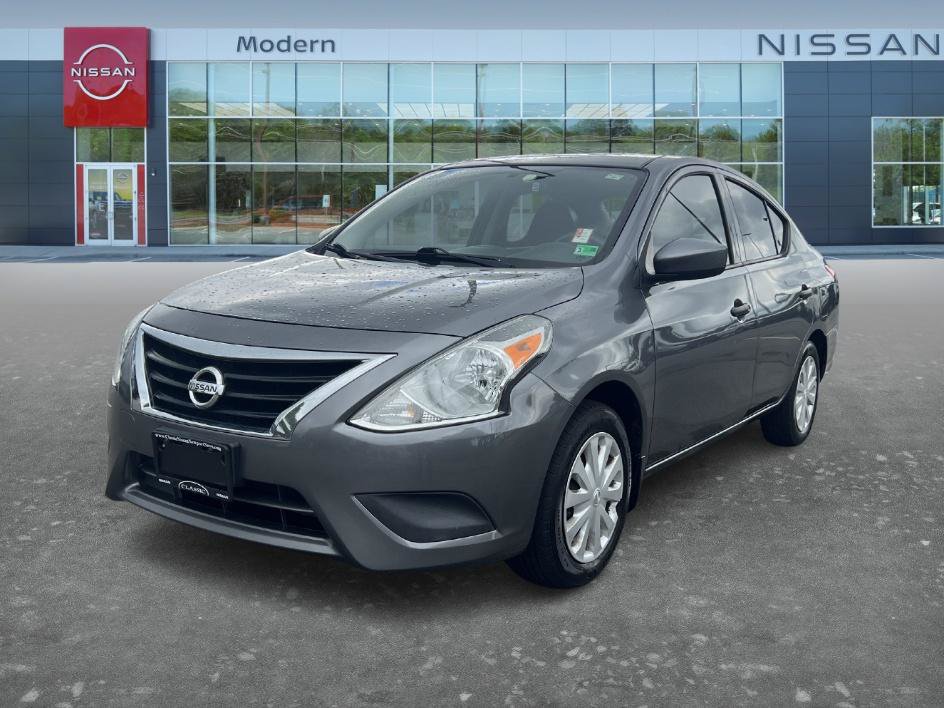 Used 2018 Nissan Versa S Plus FWD image 1