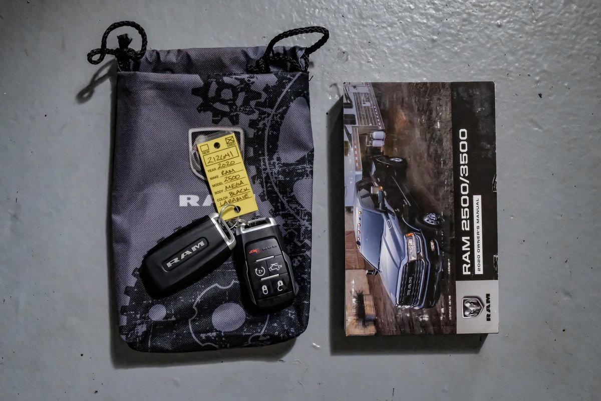 Used 2020 RAM 2500 Laramie w/ Night Edition image 59