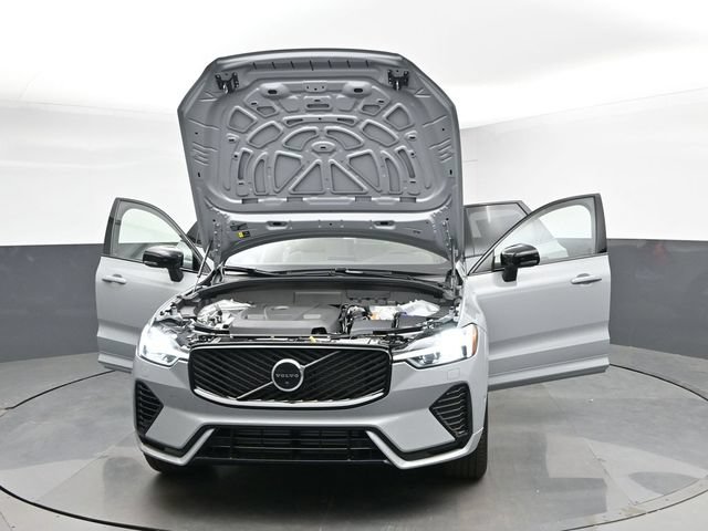 New 2026 Volvo XC60 T8 Plus w/ Protection Package Premier AWD/4WD image 55