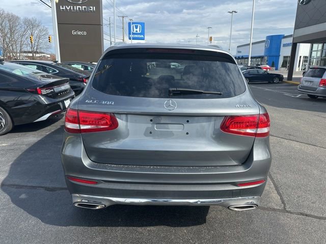Used 2018 Mercedes-Benz GLC 300 4MATIC w/ Multimedia Package image 5