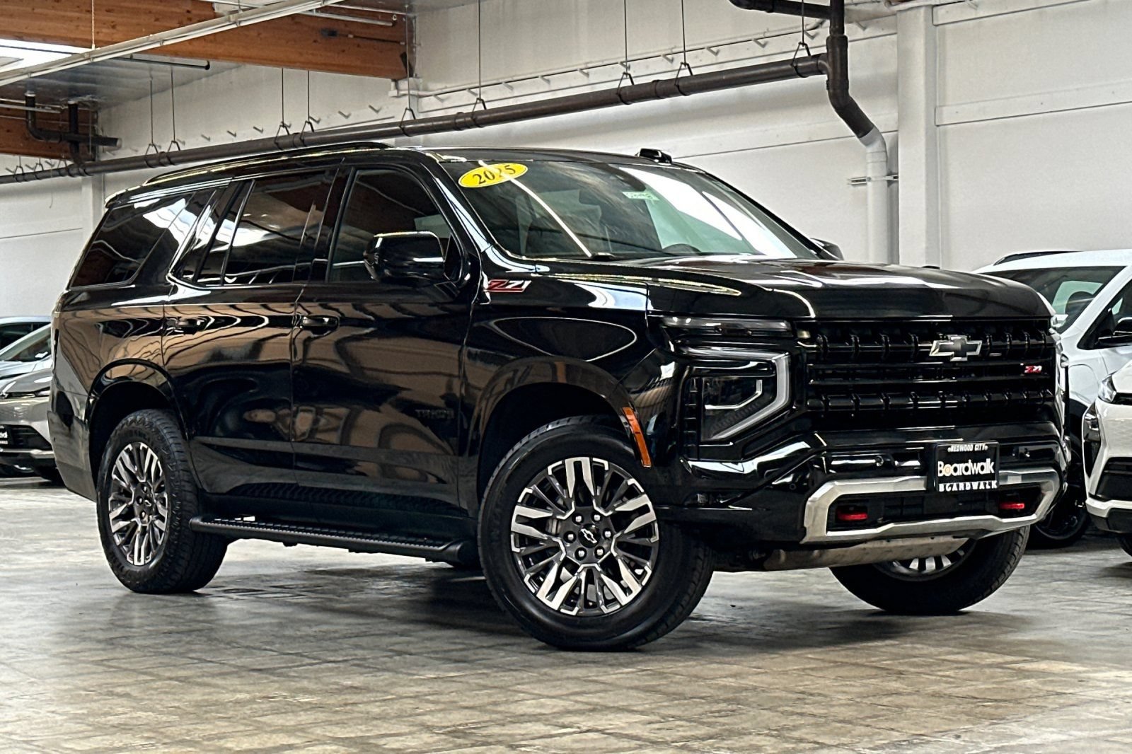 Used 2025 Chevrolet Tahoe Z71 AWD/4WD image 2