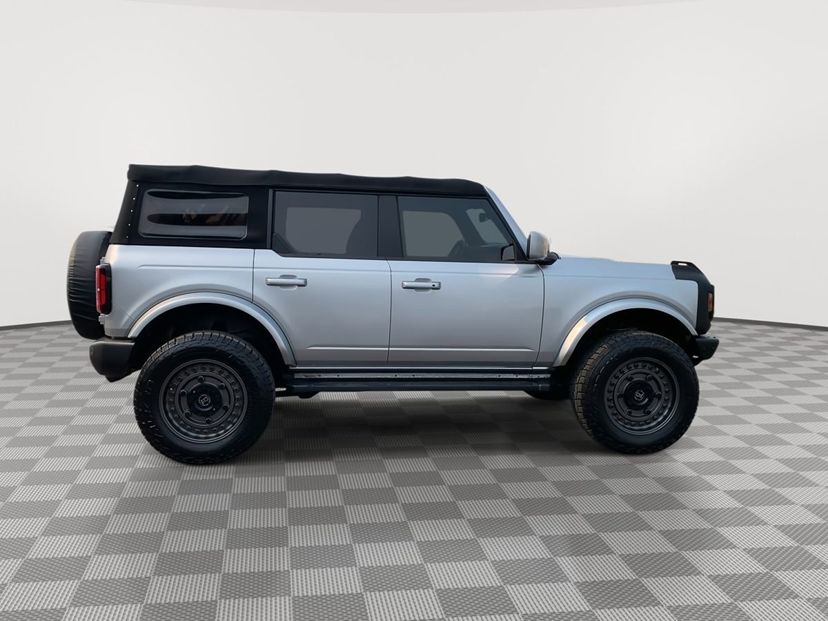 Used 2021 Ford Bronco Outer Banks AWD/4WD image 8