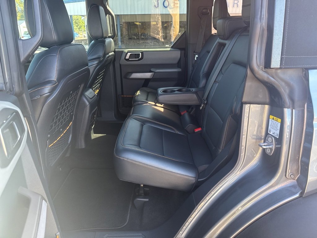 Used 2022 Ford Bronco Badlands image 10