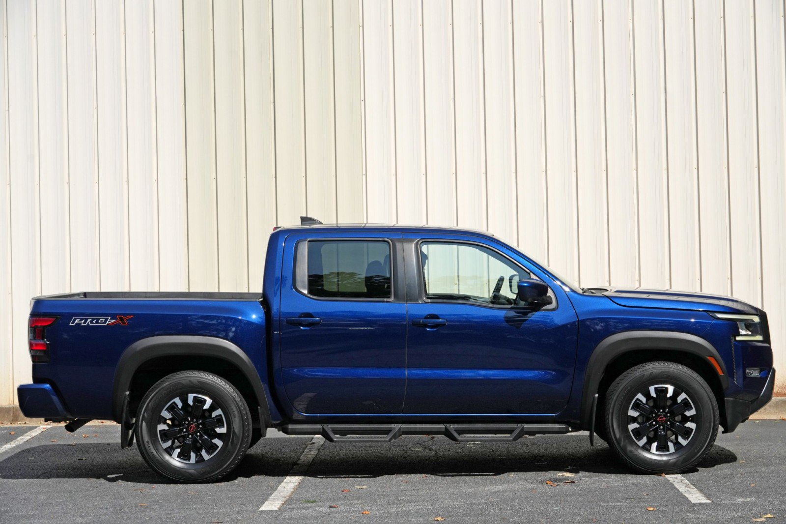 Used 2022 Nissan Frontier Pro-X RWD image 48