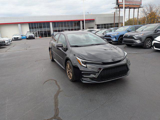 Certified 2024 Toyota Corolla SE Nightshade image 2