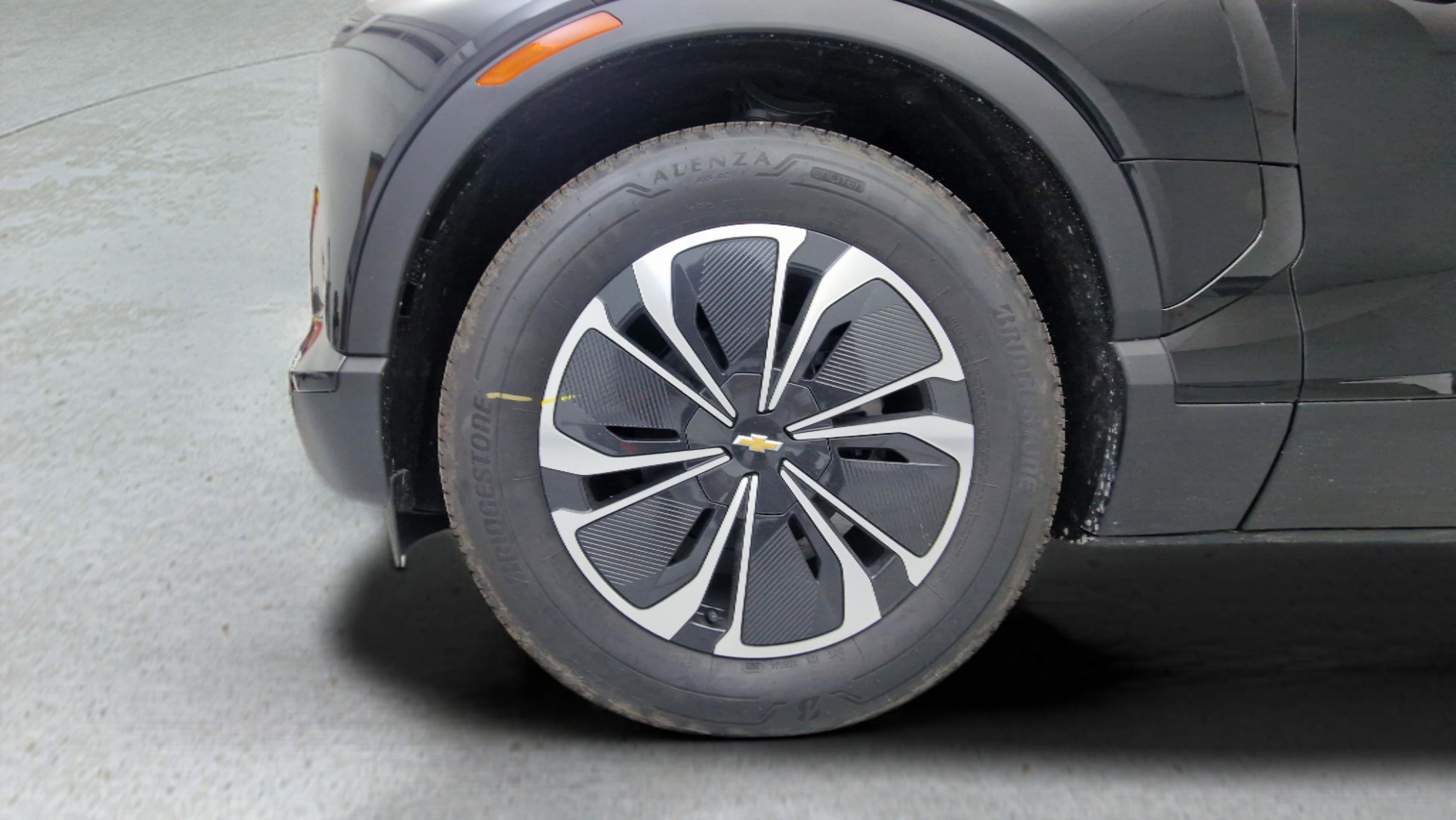 New 2025 Chevrolet Blazer EV LT image 31