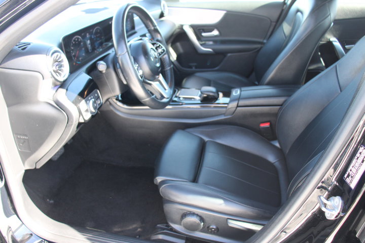 Used 2022 Mercedes-Benz A 220 image 11