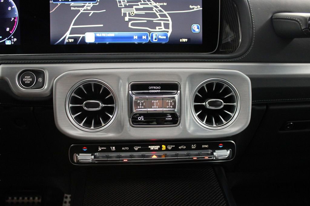 Used 2025 Mercedes-Benz G 63 AMG 4MATIC image 32