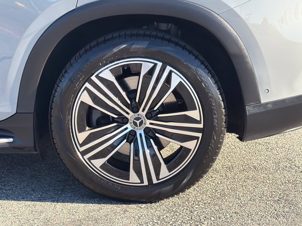Certified 2023 Mercedes-Benz EQS 450+ 4MATIC SUV image 15