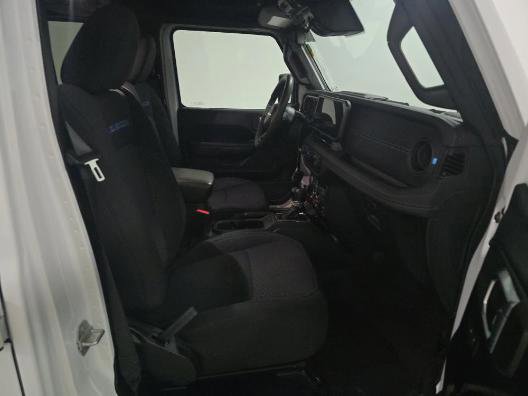 Used 2024 Jeep Wrangler Unlimited Rubicon 4xe image 9