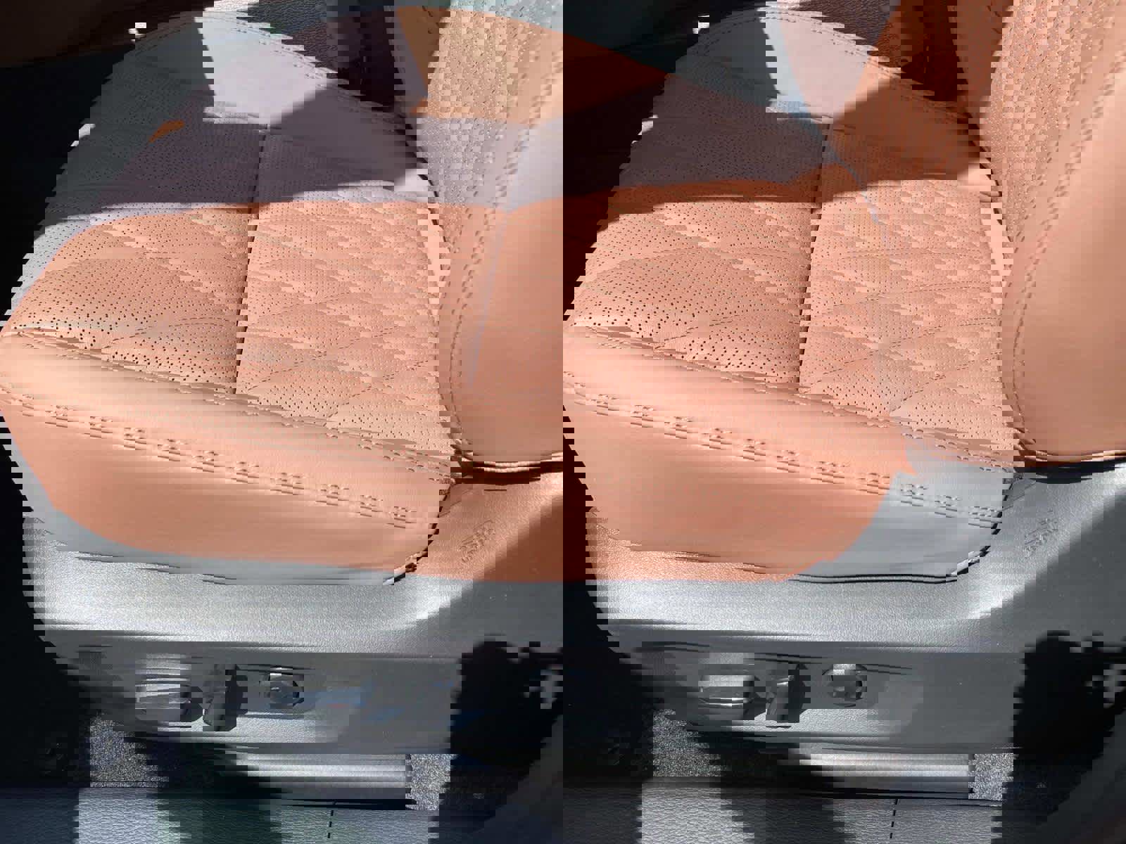 New 2025 Mitsubishi Outlander SEL image 10