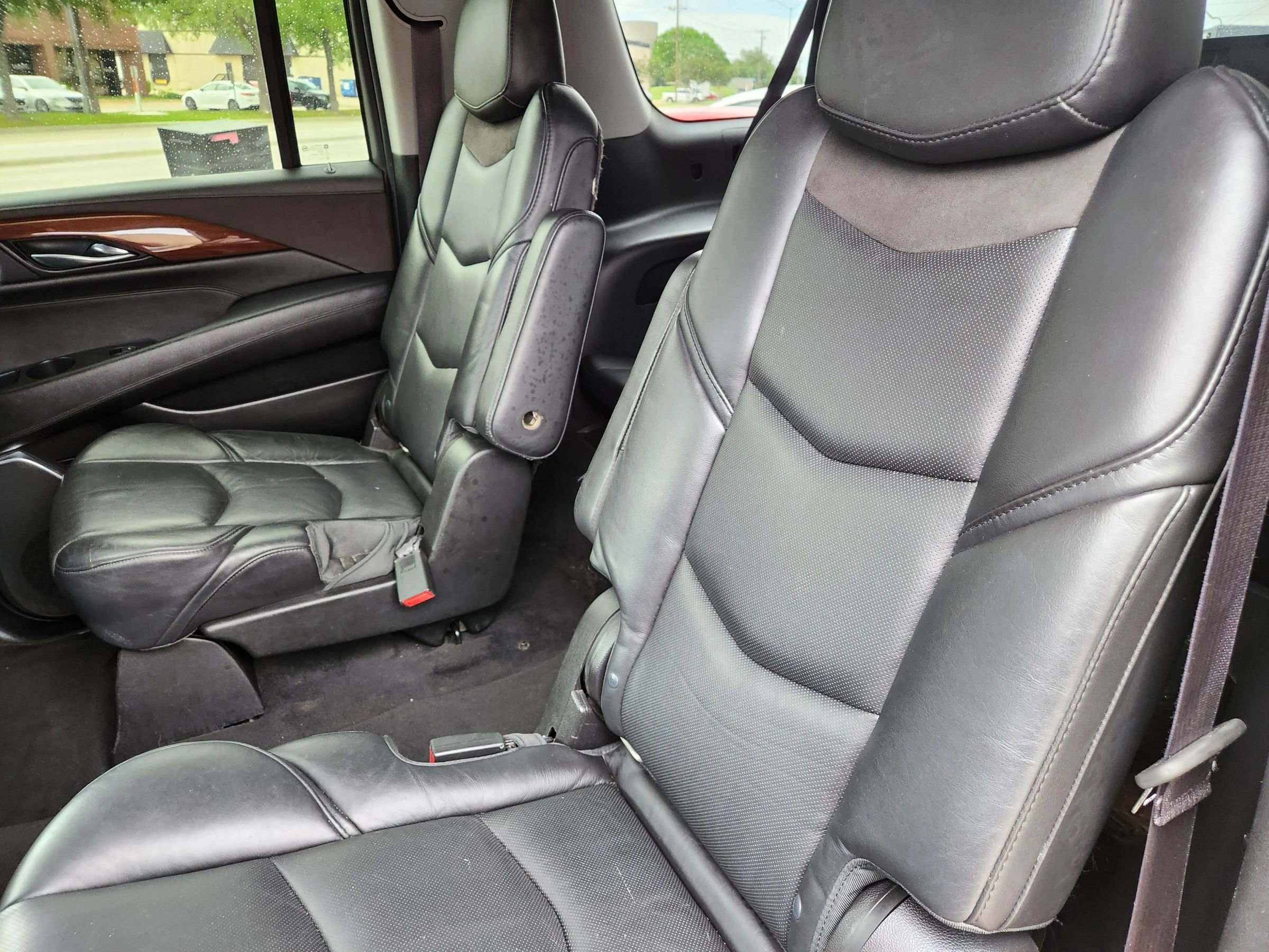 Used 2015 Cadillac Escalade ESV Premium AWD/4WD image 11