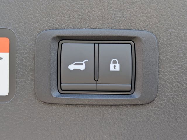 New 2025 Mitsubishi Eclipse Cross SE image 13