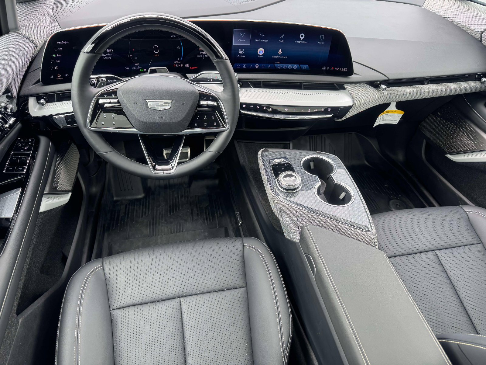 Certified 2025 Cadillac Optiq Sport 2 w/ LPO, Floor Liner Package AWD/4WD video 2