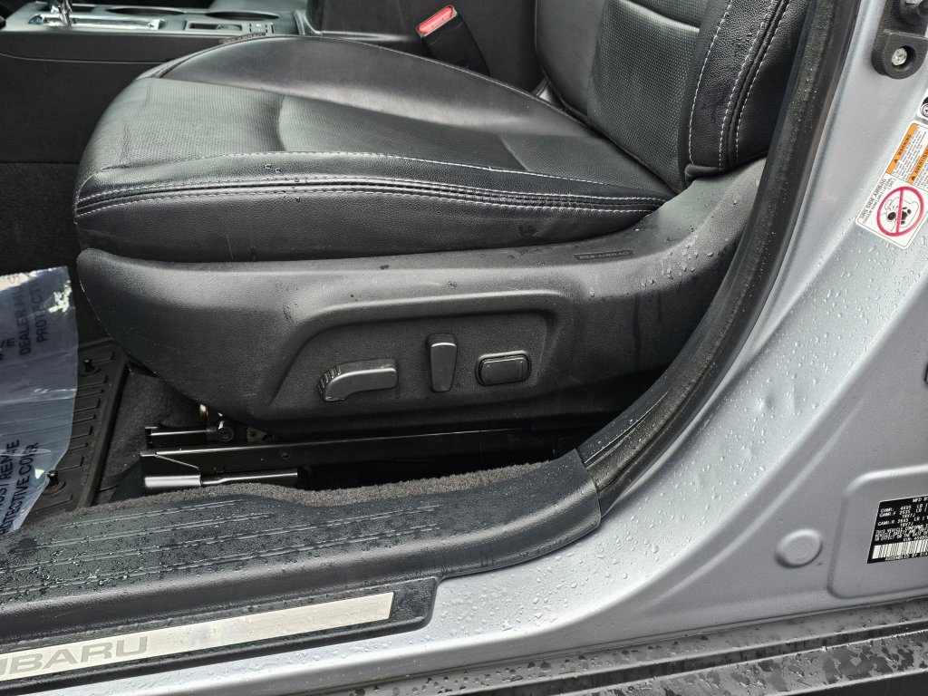 Used 2017 Subaru Outback 2.5i Limited image 30