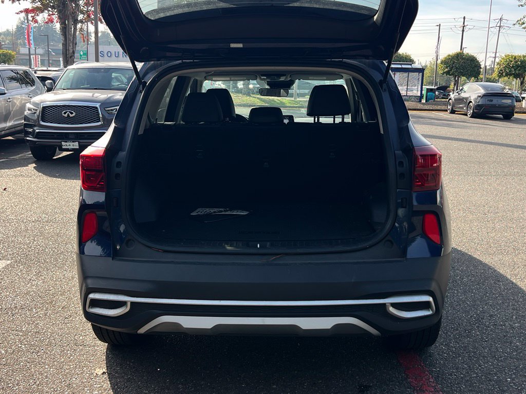 Certified 2021 Kia Seltos S FWD image 10