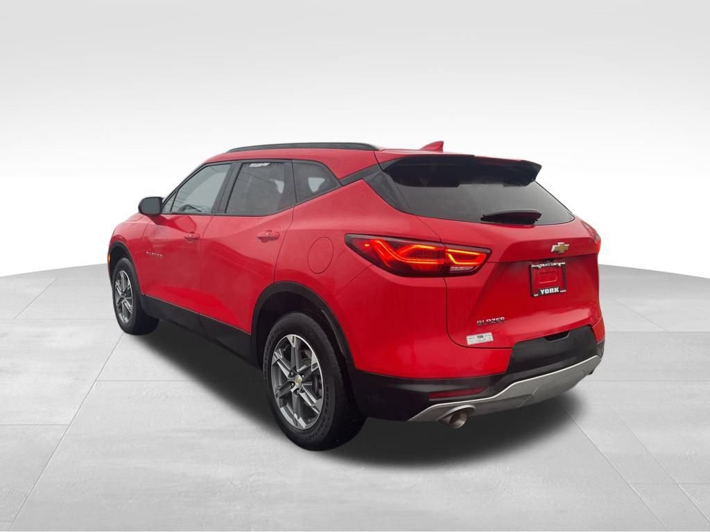 Used 2023 Chevrolet Blazer LT w/ Convenience Package image 3