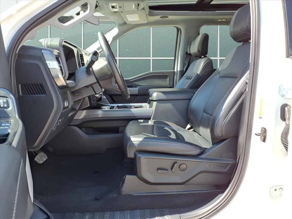 Used 2025 Ford F350 Lariat w/ Lariat Ultimate Package image 18