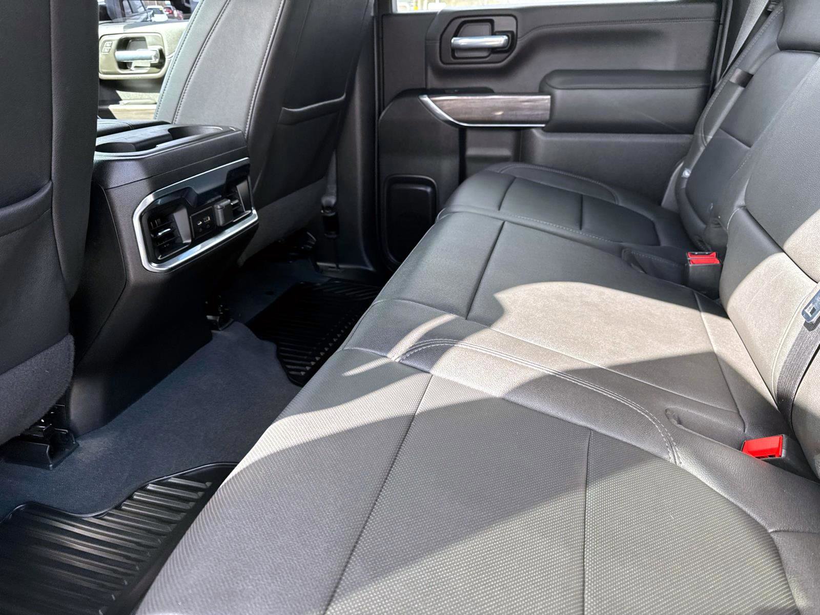 Certified 2022 Chevrolet Silverado 2500 LTZ w/ LTZ Plus Package image 12