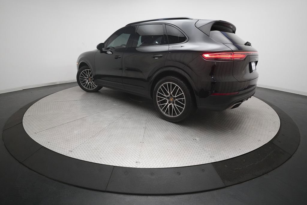 Certified 2021 Porsche Cayenne AWD/4WD image 36