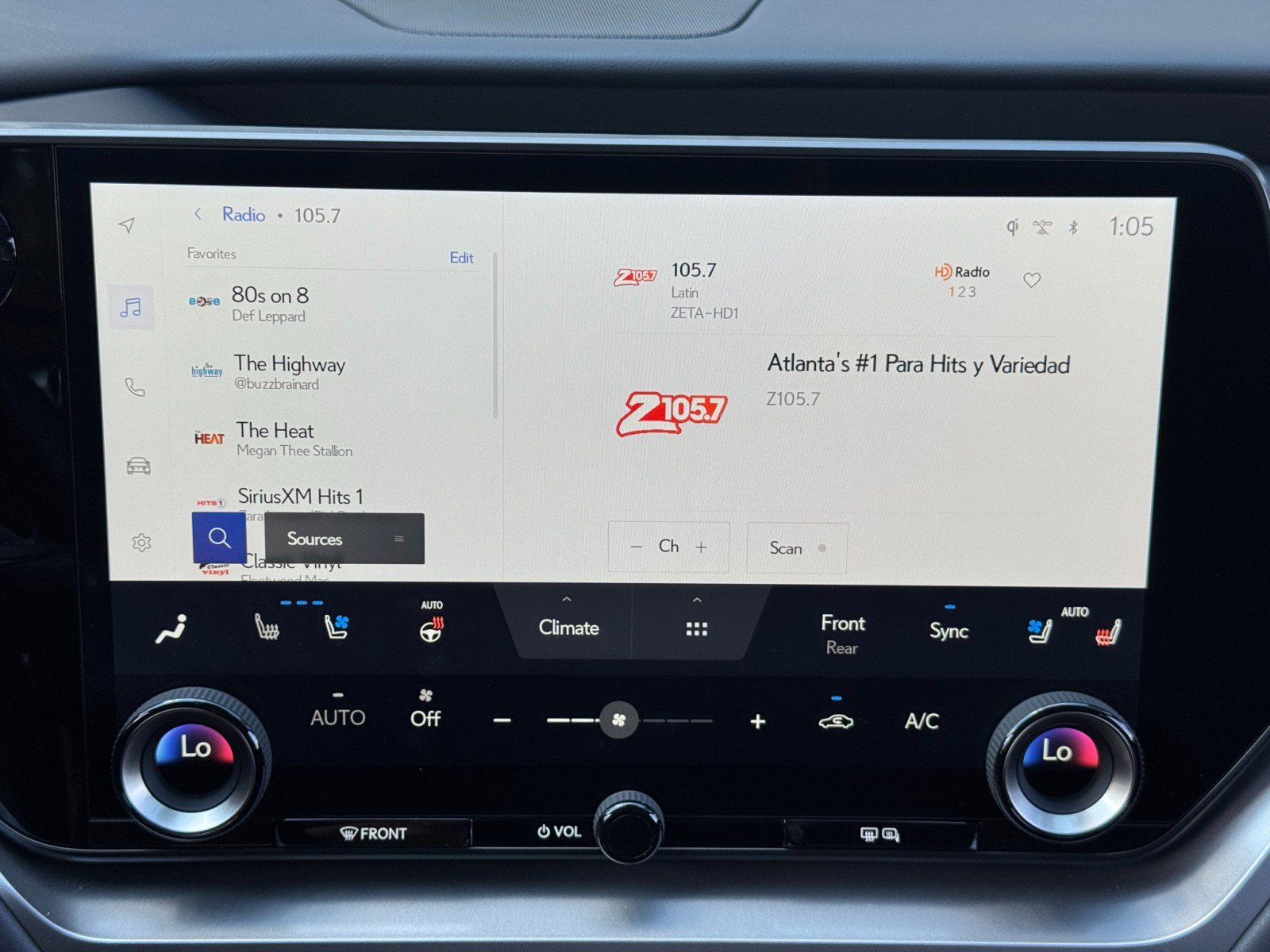 Used 2025 Lexus TX 500h AWD image 24