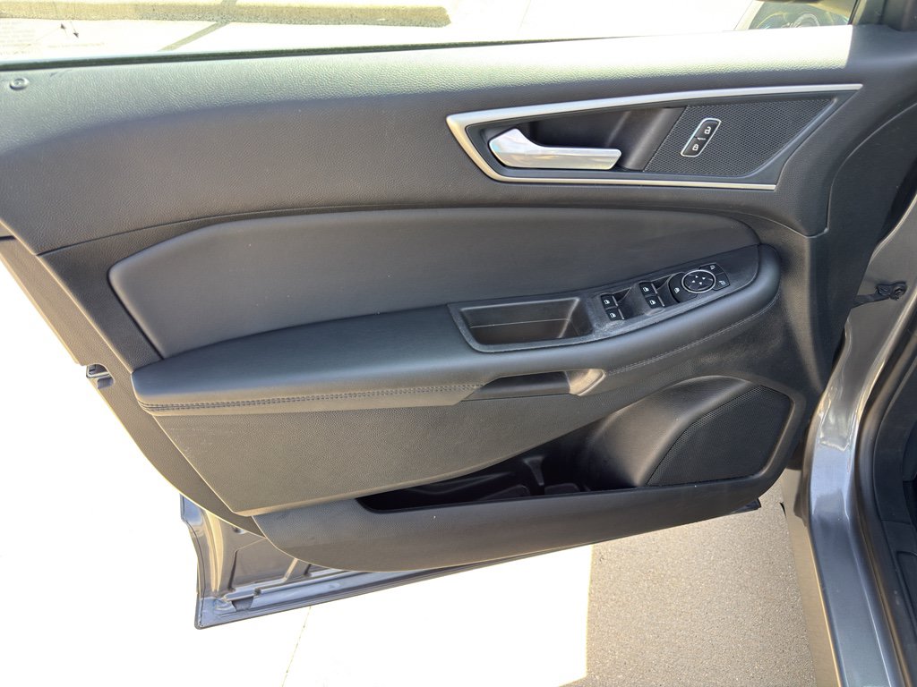 Used 2024 Ford Edge SEL w/ Convenience Package AWD/4WD image 12