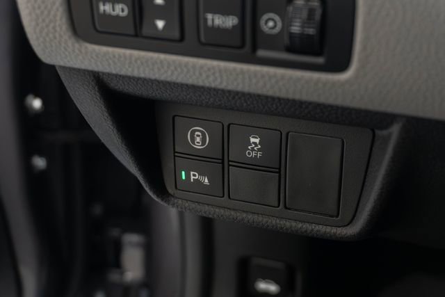 Used 2018 Honda Accord Touring image 20