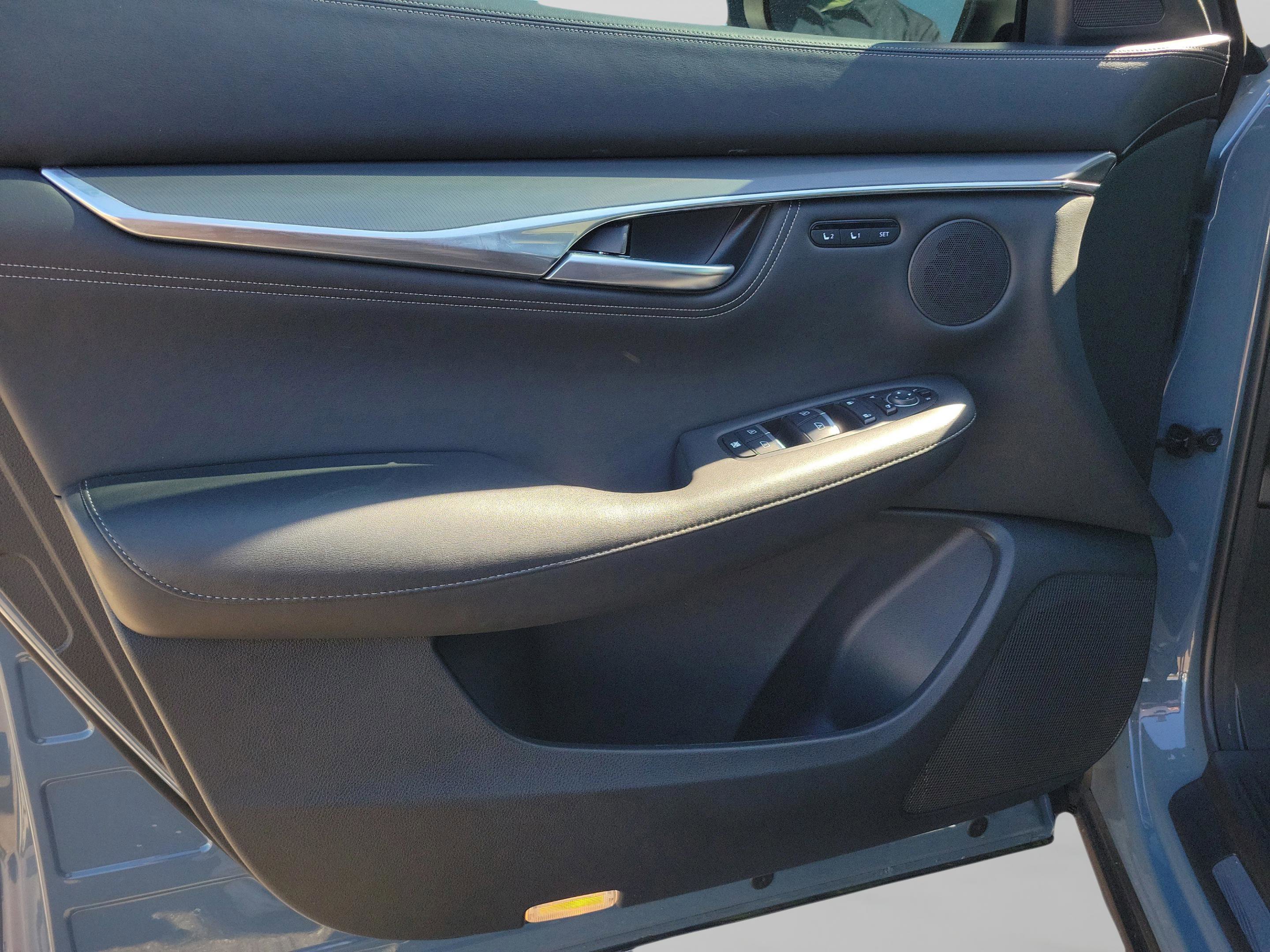 Certified 2025 INFINITI QX55 Luxe w/ Cargo Package image 23