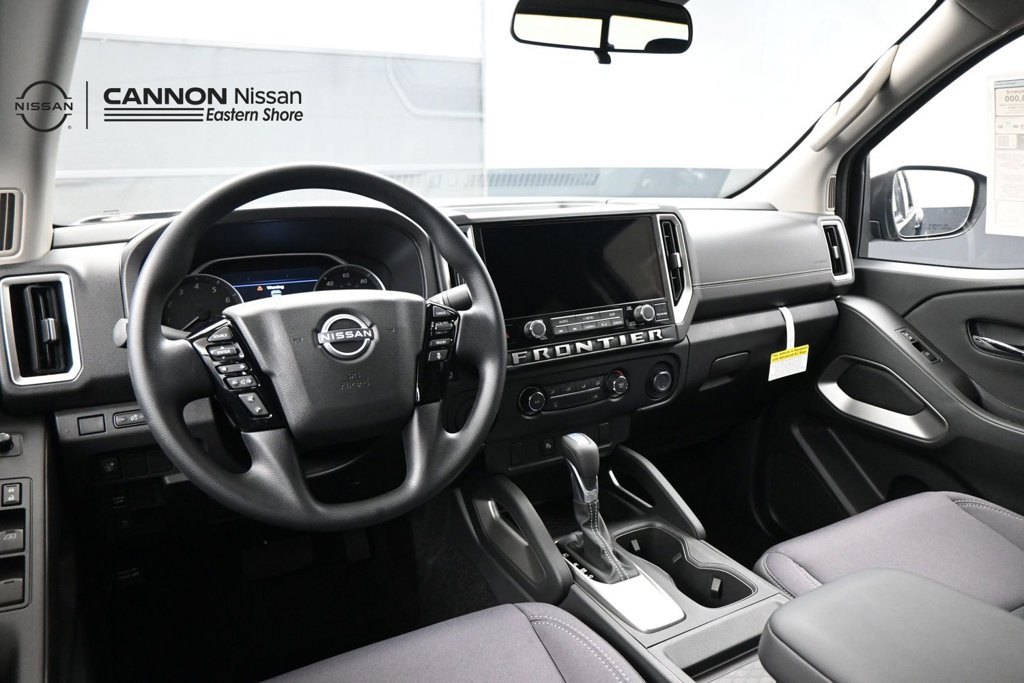 New 2027 Nissan Frontier SV RWD image 9