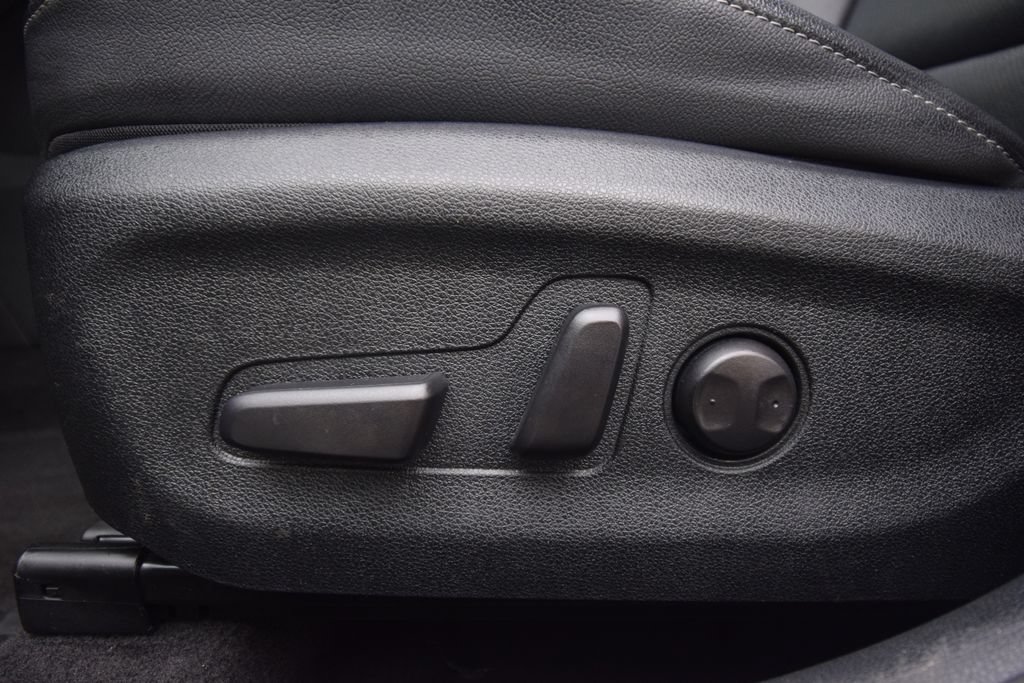 Used 2022 Kia Niro Touring Special Edition FWD image 29