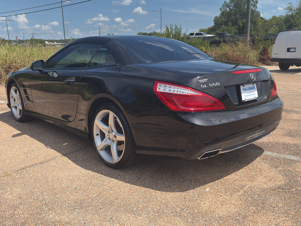Used 2015 Mercedes-Benz SL 550 image 8