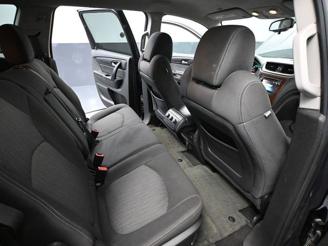 Used 2014 Chevrolet Traverse LT image 43