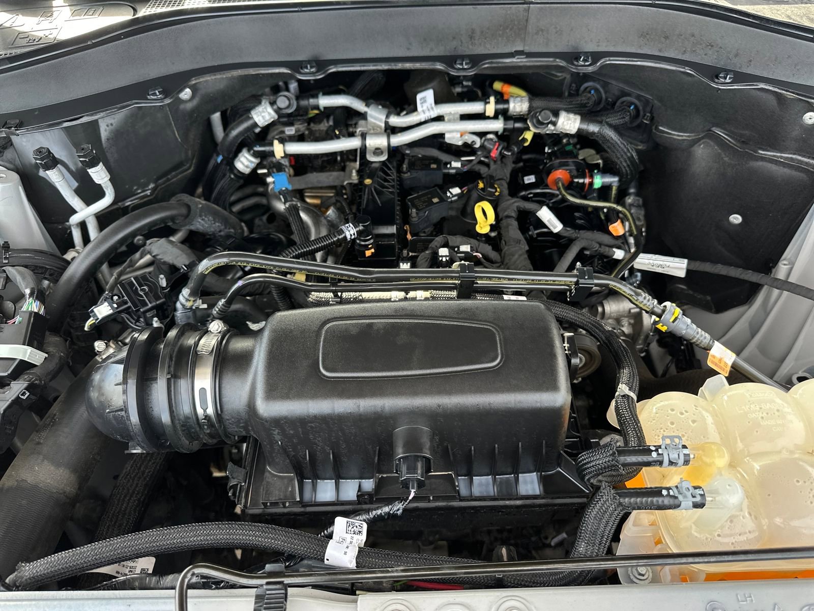 Used 2023 Ford Explorer XLT w/ Equipment Group 202A image 15