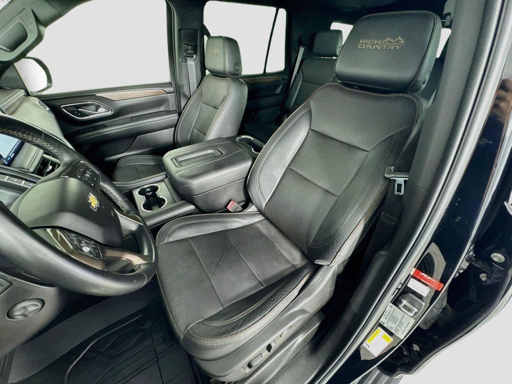 Used 2023 Chevrolet Tahoe High Country AWD/4WD image 11