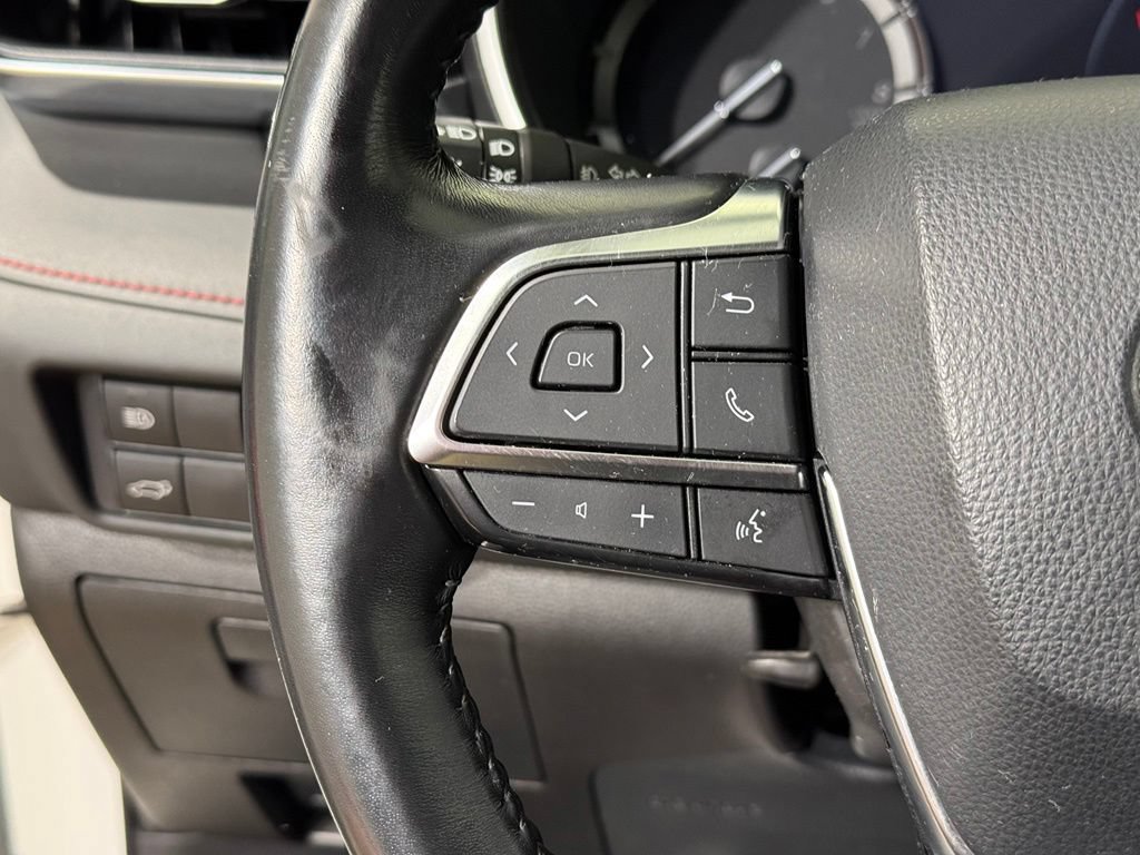 Certified 2021 Toyota Highlander XSE AWD/4WD image 26