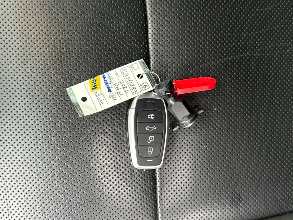 Used 2020 Dodge Charger SXT w/ Leather Interior Group image 29