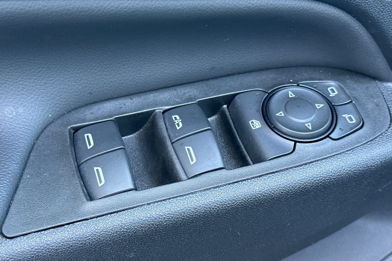 Used 2020 Chevrolet Equinox LT FWD image 14