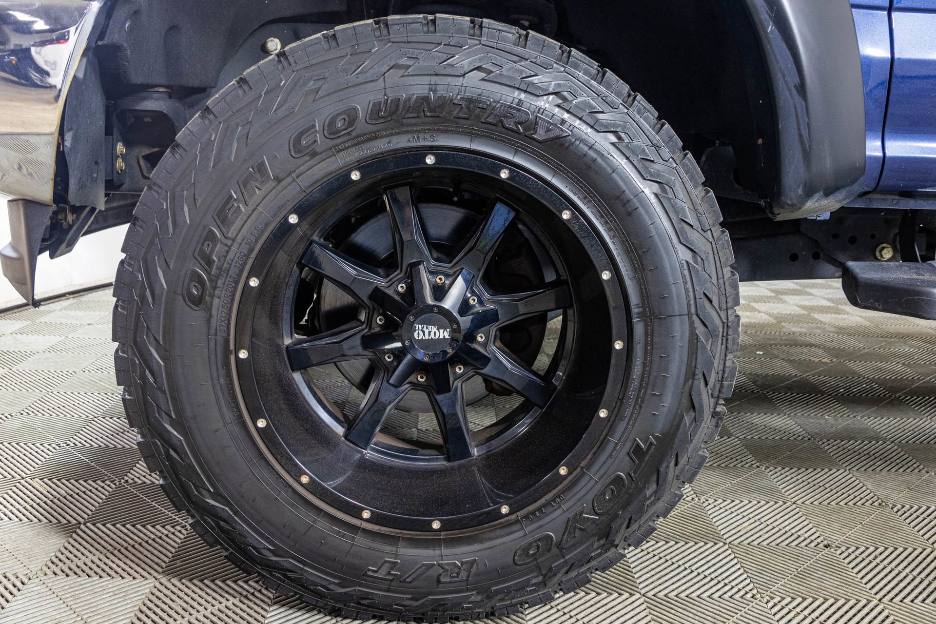 Used 2018 Ford F250 Lariat w/ Chrome Package image 49